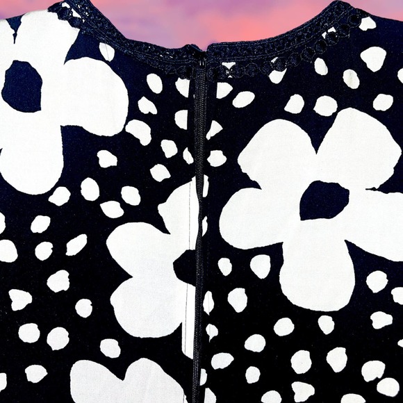 ModCloth Retro Daisy Black White Floral Polka Dot Dress XXS - Picture 6 of 7